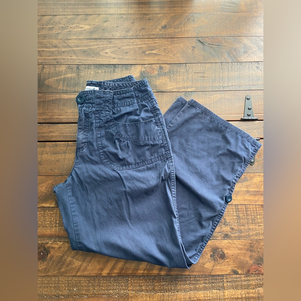 Caribbean Joe Navy Capri Pants Size 6